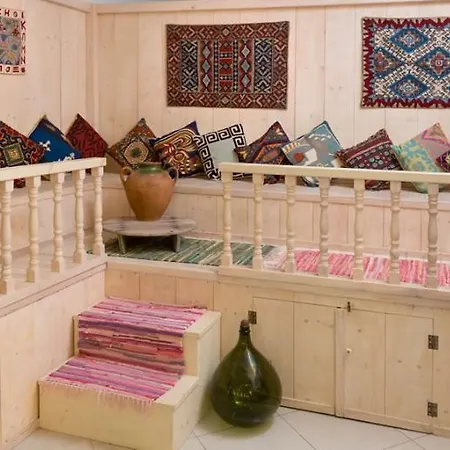 فندق Margaret 3*