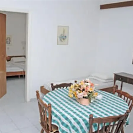 Margaret 3* Kremasti (Rhodes)